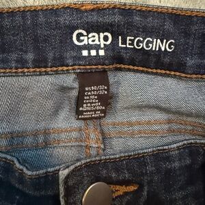 GAP Dark Wash Legging Skinny Jean